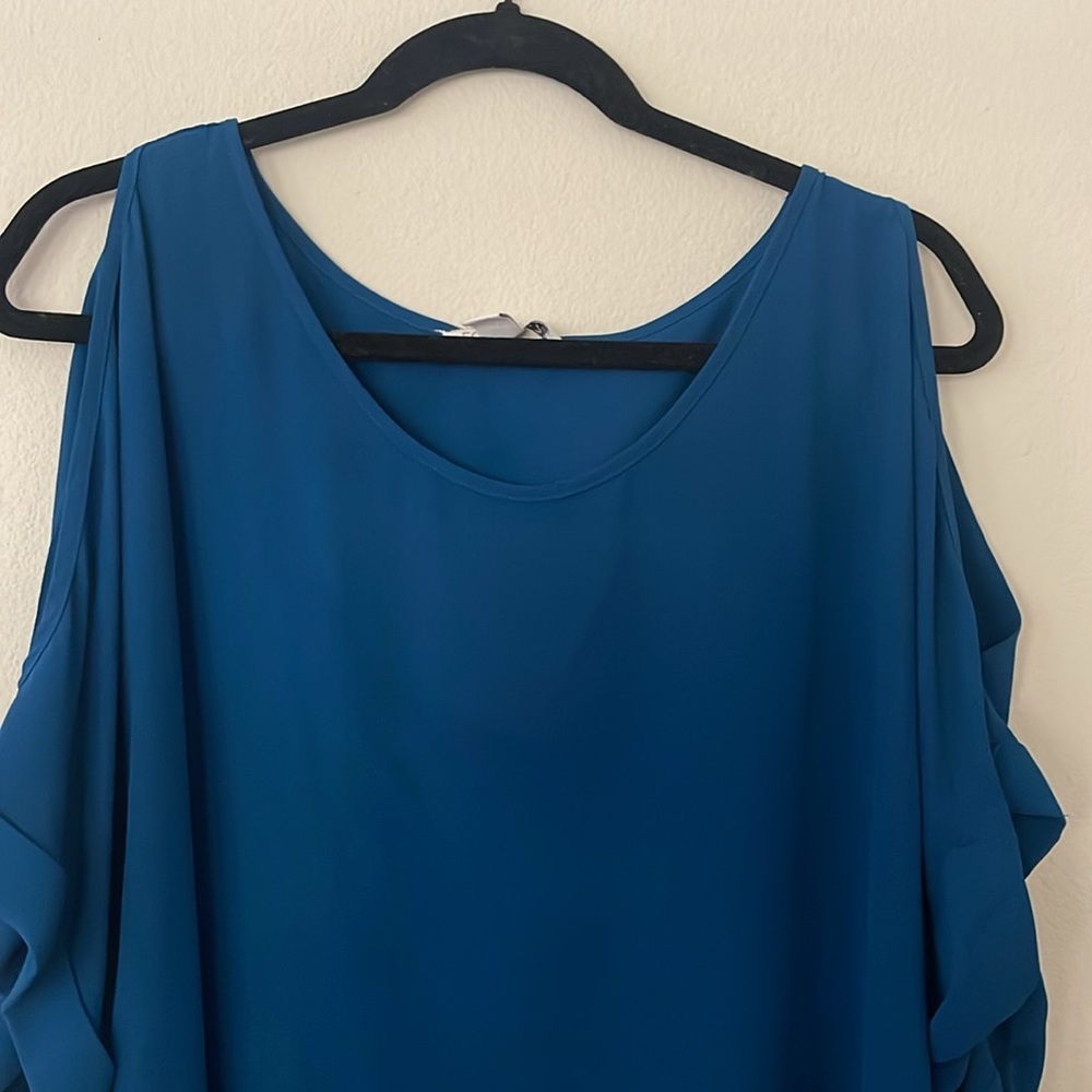 Elegant Blue Women's Top Size L - Picture 6 of 8